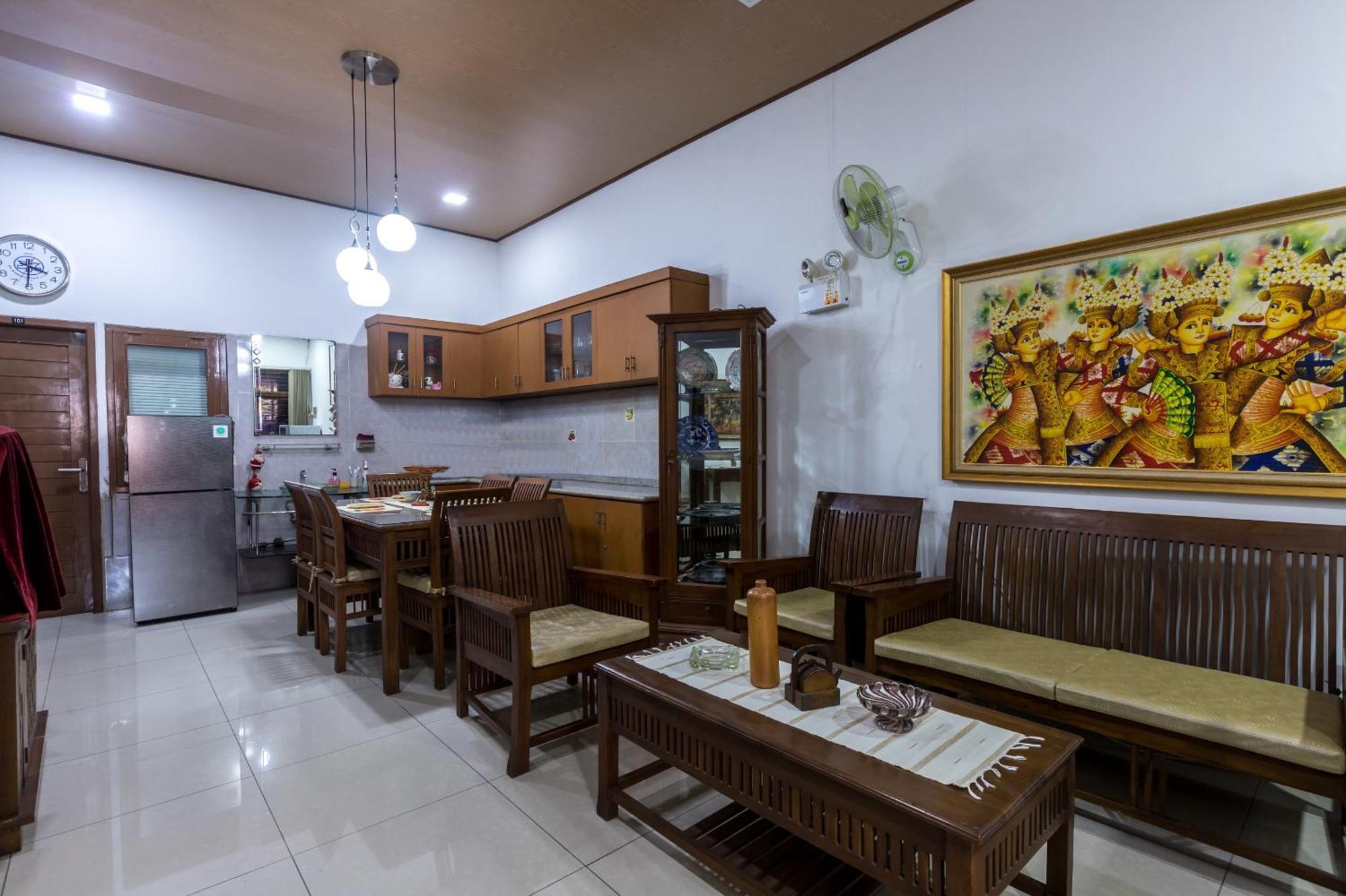 Oyo 1082 Kost Arie 1 Ξενοδοχείο Τζακάρτα Εξωτερικό φωτογραφία